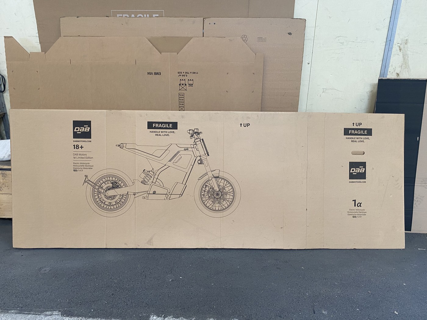 Emballage carton imprimé — habillage complet