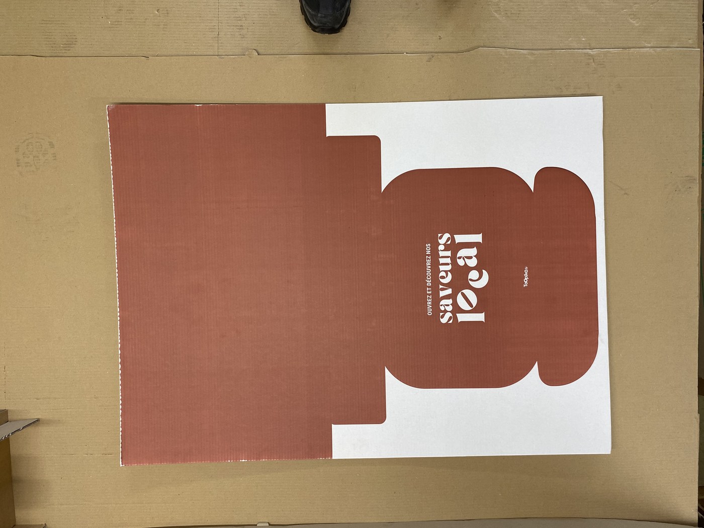 Emballage carton imprimé aplat couleur
